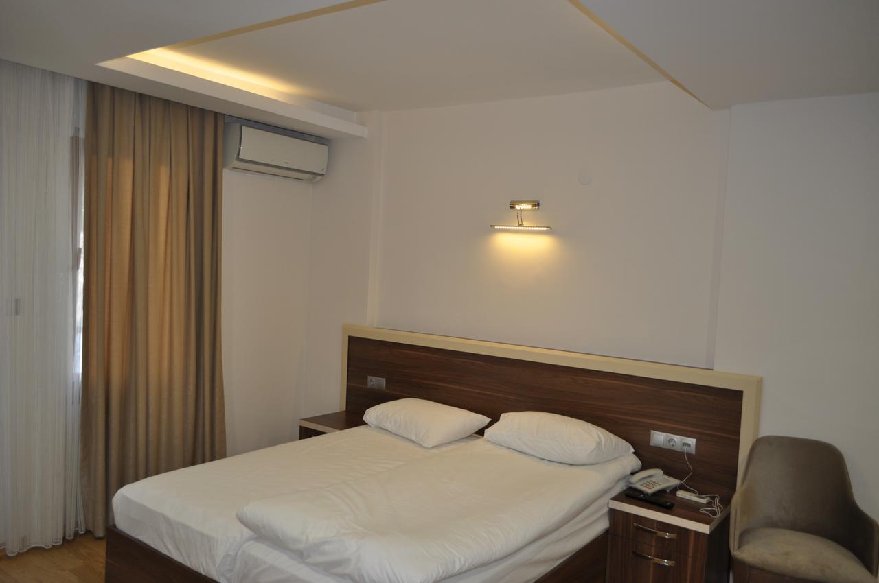 Merkez Otel Izmir Exterior photo